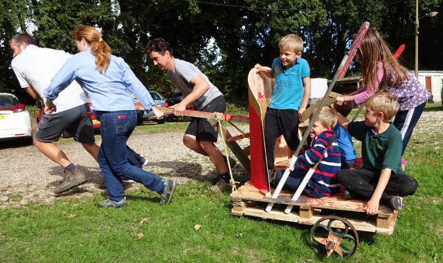 Chariot Race