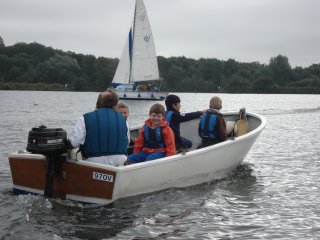 power
                            boat
